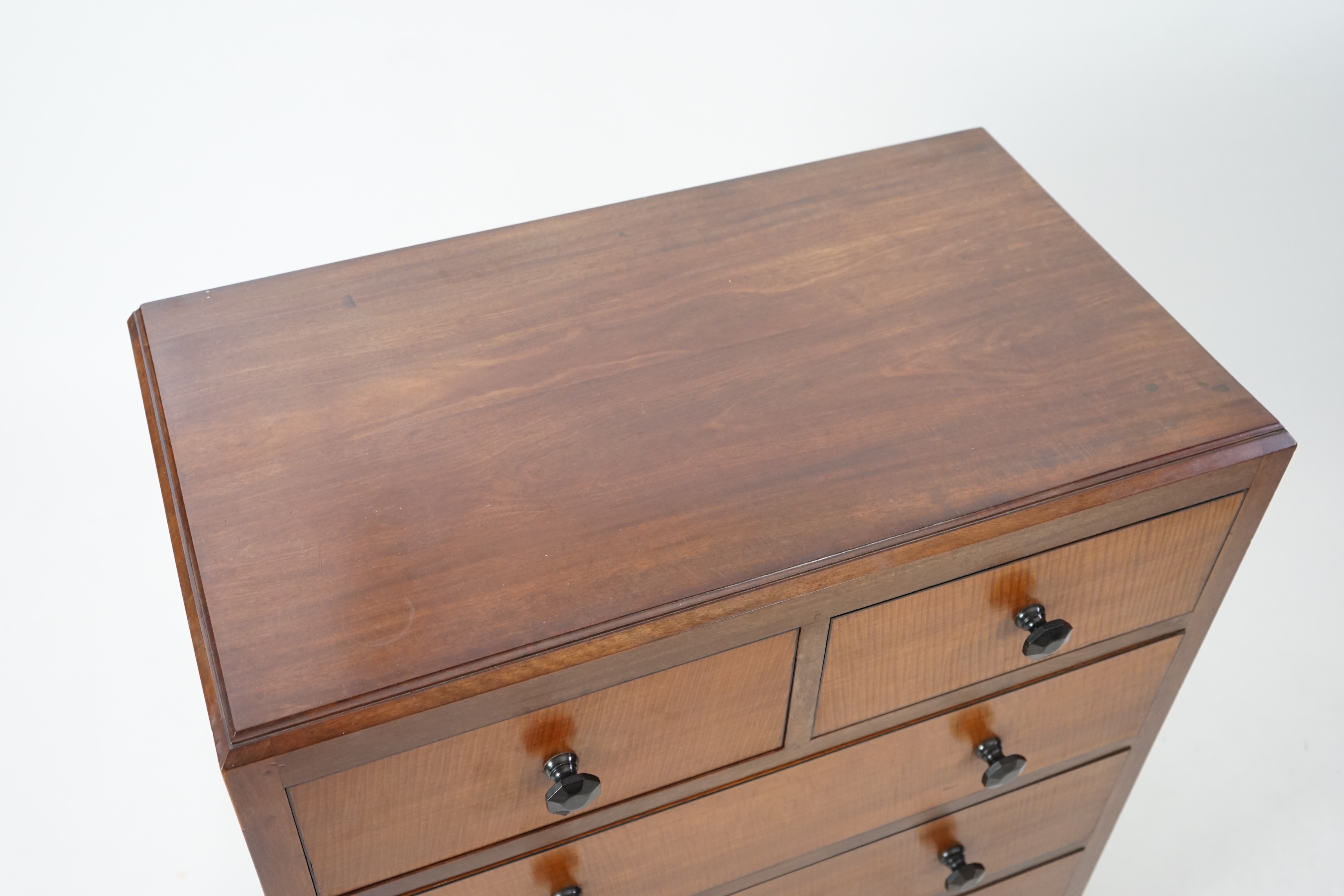 Gordon Russell, Russell Workshops, Broadway, Worcs. A 1920's mahogany and cedar chest